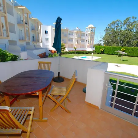 Tide - 3 Bedroom Within Beautiful Complex Διαμέρισμα