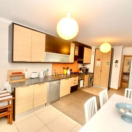 Tide - 3 Bedroom Within Beautiful Complex *