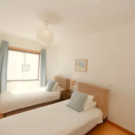 Tide - 3 Bedroom Within Beautiful Complex * Ναζαρέ