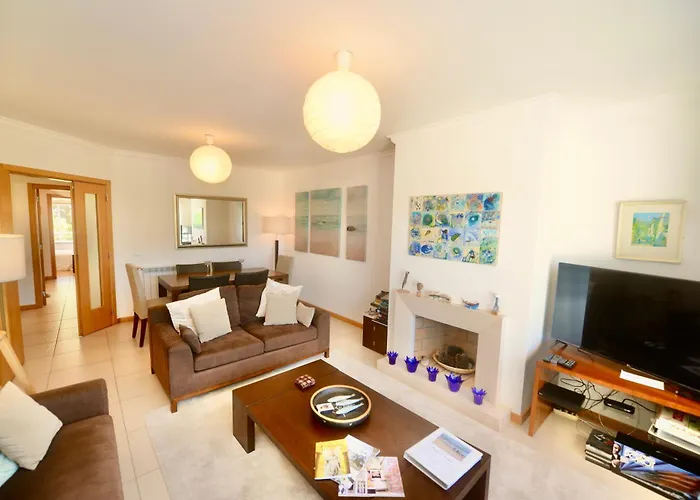 Tide - 3 Bedroom Within Beautiful Complex Nazare